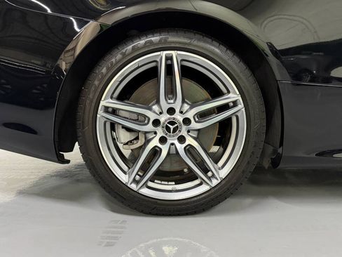 Used 2019 Mercedes-Benz E 450 Coupe image 37