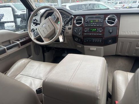 Used 2008 Ford F450 Lariat image 17