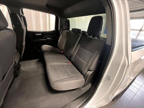 Used 2023 Chevrolet Silverado 1500 Custom AWD/4WD image 15