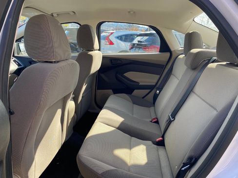 Used 2012 Ford Focus SE image 19