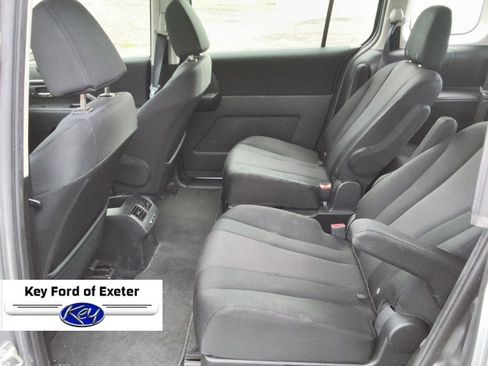 Used 2013 MAZDA MAZDA5 Sport FWD image 13