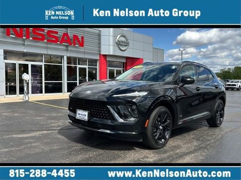 Used 2025 Buick Envision Sport Touring AWD/4WD image 1