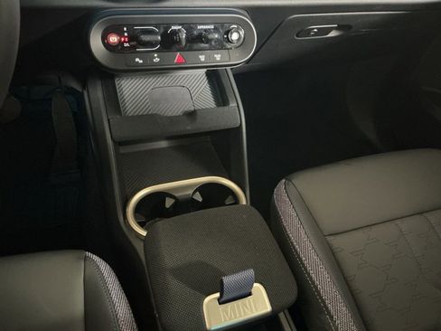 Certified 2025 MINI Cooper Countryman S image 13