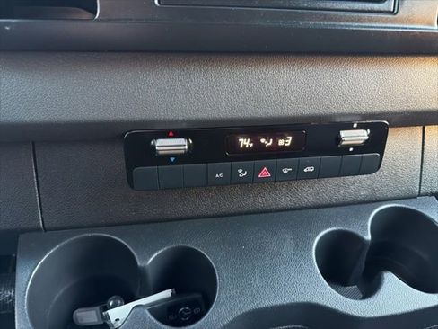 Used 2021 Mercedes-Benz Sprinter 2500 image 14
