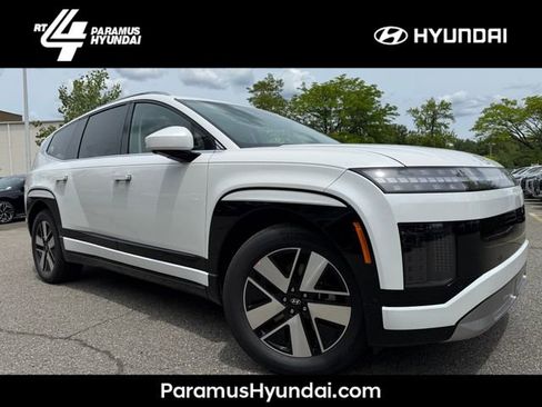 New 2026 Hyundai Ioniq 9 SEL image 1