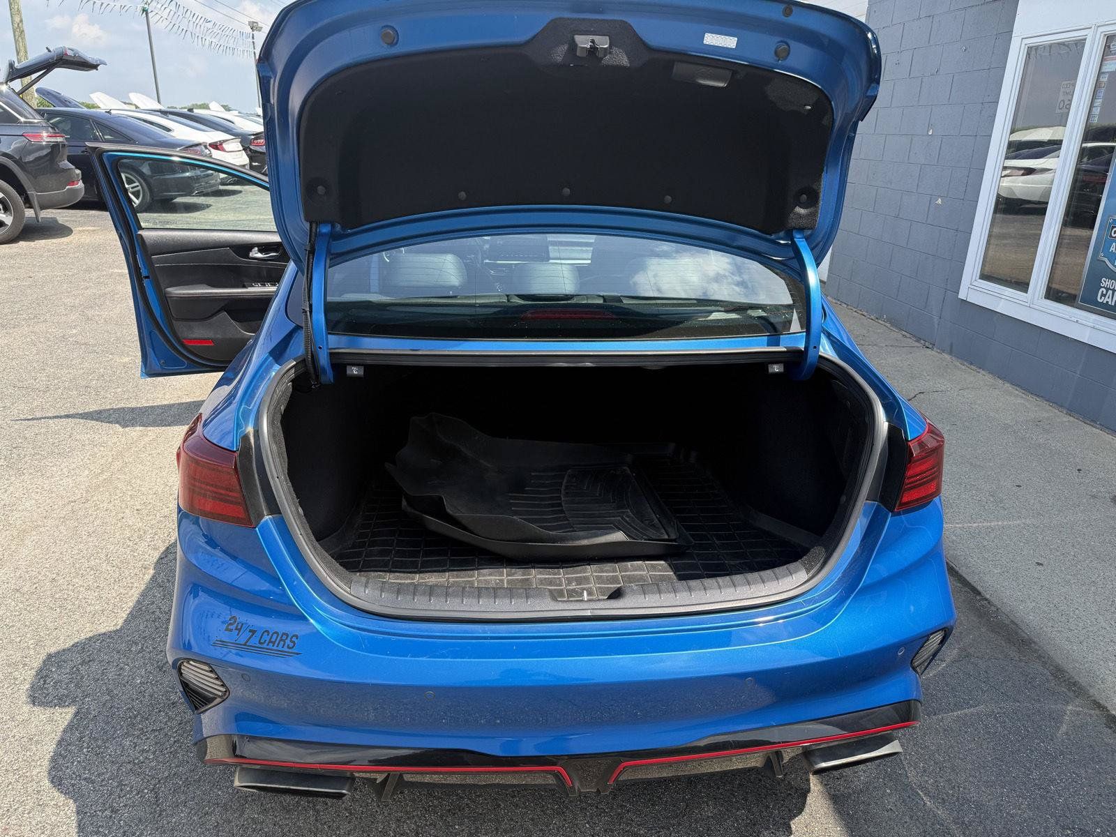 Used 2023 Kia Forte GT w/ GT2 Package FWD image 23