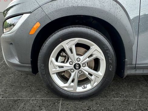 Used 2023 Hyundai Kona SEL AWD/4WD image 14