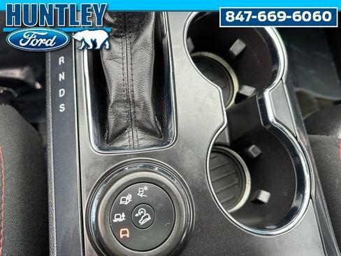 Used 2017 Ford Explorer Sport image 29