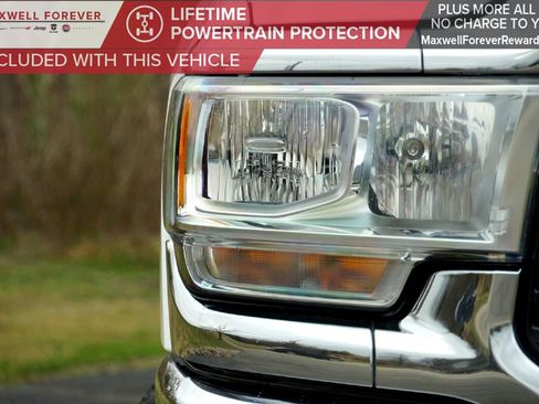 Used 2022 RAM 2500 Big Horn w/ Cold Weather Group image 3