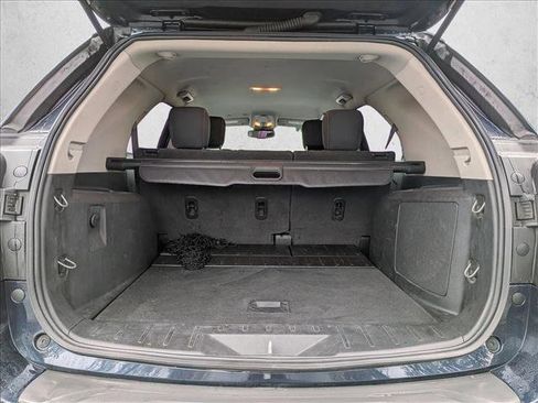 Used 2017 Chevrolet Equinox LS image 4