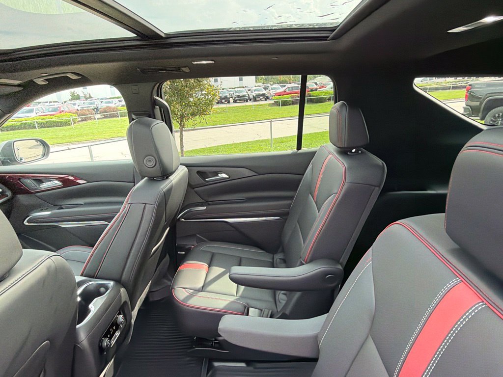 New 2027 Chevrolet Traverse RS AWD/4WD image 46