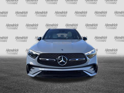 New 2026 Mercedes-Benz GLC 300 image 3