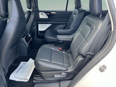 New 2025 Lincoln Aviator Reserve w/ Equipment Group 201A AWD/4WD image 23