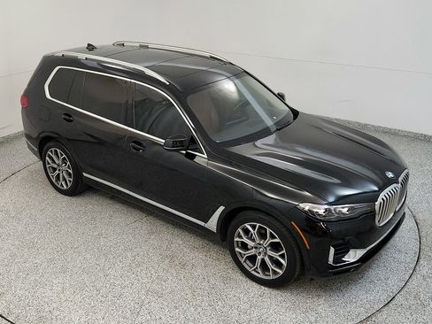 Used 2022 BMW X7 xDrive40i w/ Executive Package AWD/4WD image 13