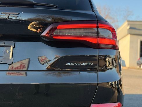 Used 2023 BMW X5 xDrive40i image 10