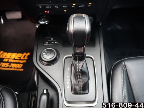 Used 2020 Ford Ranger Lariat w/ Equipment Group 501A Mid image 24