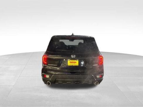 Used 2023 Honda Passport EX-L image 6