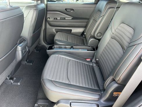 New 2026 Nissan Pathfinder Rock Creek w/ Rock Creek Premium Package AWD/4WD image 15