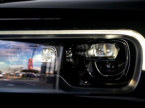 Used 2022 Rolls-Royce Cullinan w/ Cullinan Package AWD/4WD image 6