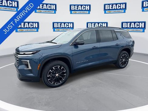 New 2026 Chevrolet Traverse LT image 1