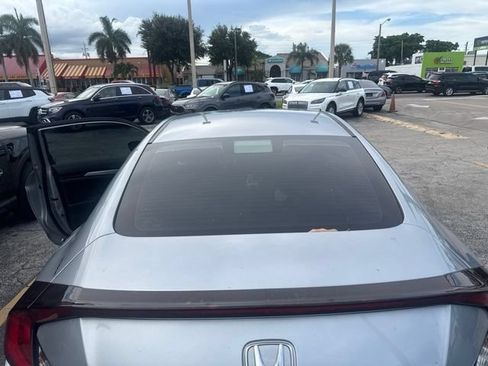 Used 2020 Honda Civic LX image 5