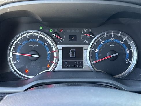 Used 2016 Toyota 4Runner SR5 image 26