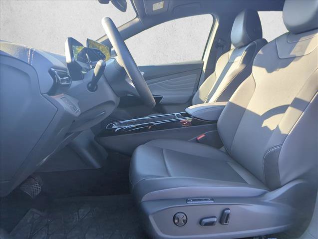 Used 2023 Volkswagen ID.4 Pro S RWD image 14