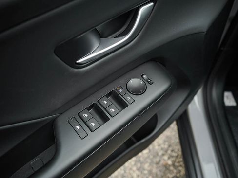 New 2026 Hyundai Kona Limited AWD/4WD image 19