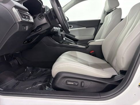 Certified 2023 Acura Integra image 14