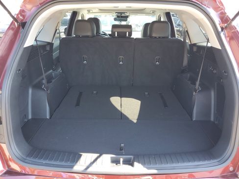 Certified 2024 Kia Sorento S w/ Panoramic Sunroof Package image 14