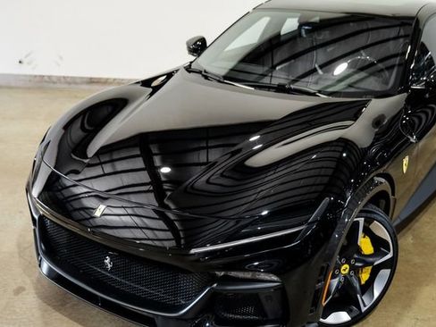 Used 2025 Ferrari Purosangue image 23