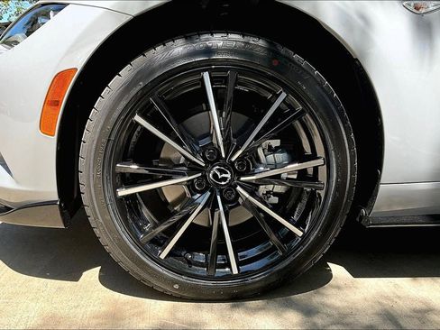 New 2025 MAZDA MX-5 Miata Grand Touring w/ Appearance Package image 8