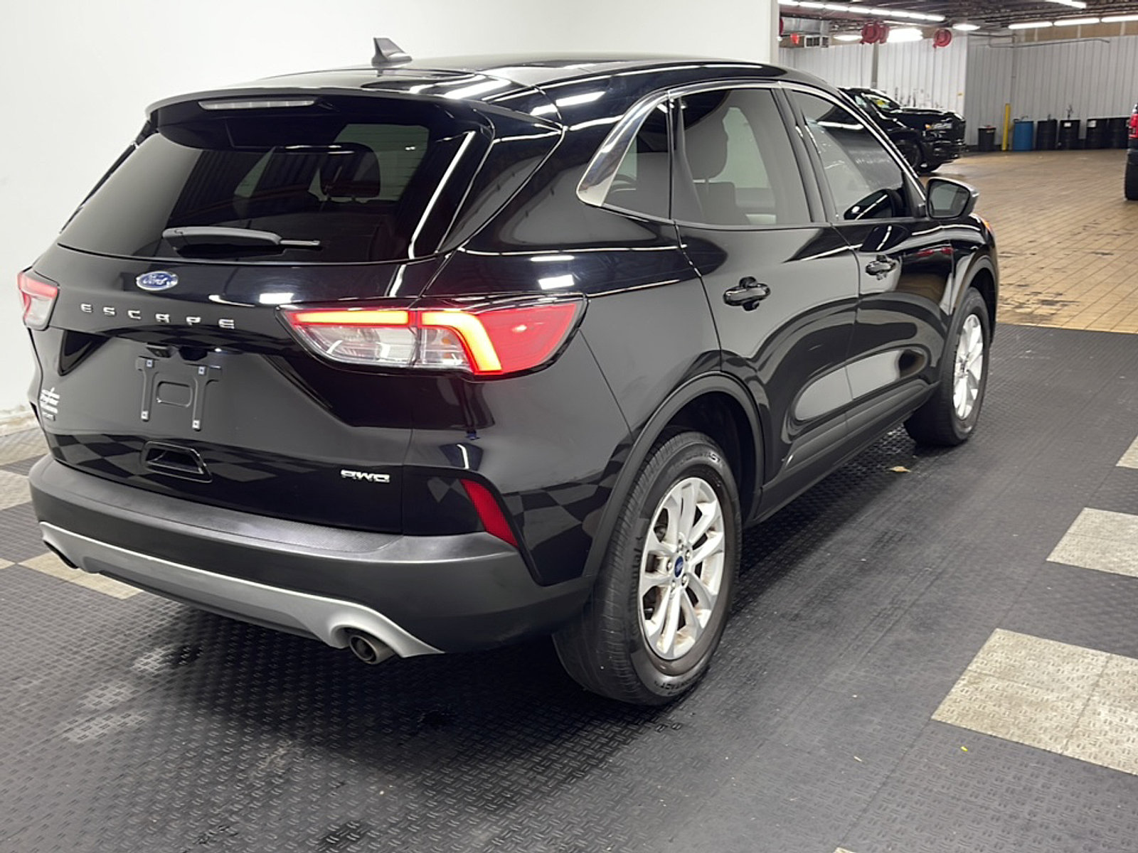 Used 2022 Ford Escape SE AWD/4WD image 19