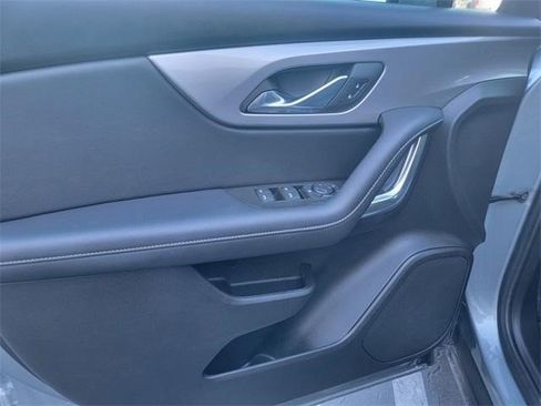 Certified 2024 Chevrolet Blazer LT w/ Driver Confidence Package image 6