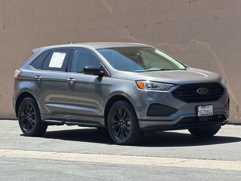 Certified 2023 Ford Edge SE w/ Black Appearance Package AWD/4WD image 9