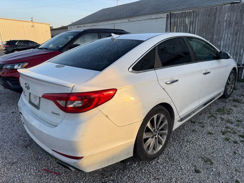 Used 2016 Hyundai Sonata Sport w/ Option Group 02 image 7