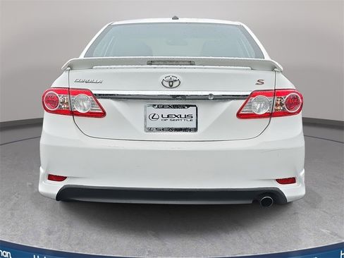 Used 2013 Toyota Corolla S image 6