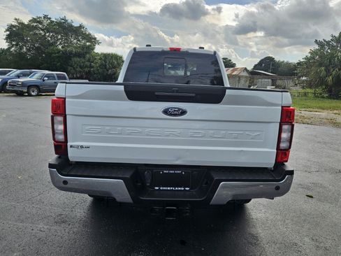 Used 2022 Ford F250 Lariat w/ Lariat Ultimate Package AWD/4WD image 8