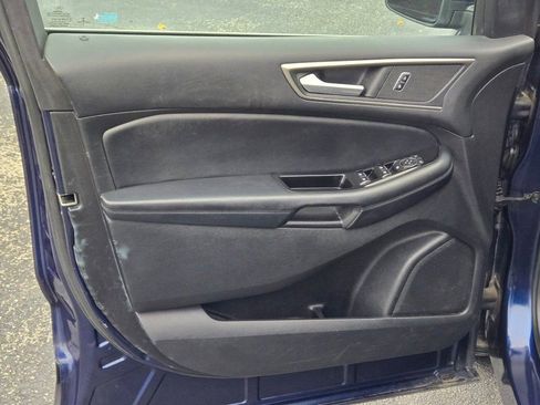 Used 2016 Ford Edge SEL w/ Equipment Group 201A image 19