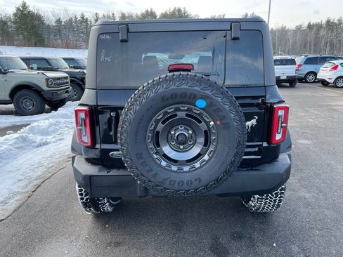 New 2025 Ford Bronco Outer Banks w/ Sasquatch Package image 5