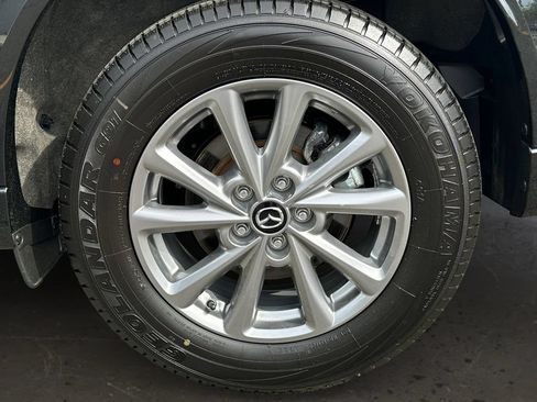 Used 2025 MAZDA CX-5 AWD 2.5 S w/ Preferred Package image 25