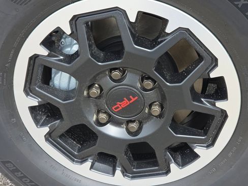 New 2026 Toyota 4Runner TRD Off-Road Premium AWD/4WD image 23