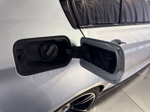 Used 2016 BMW M3 RWD image 14