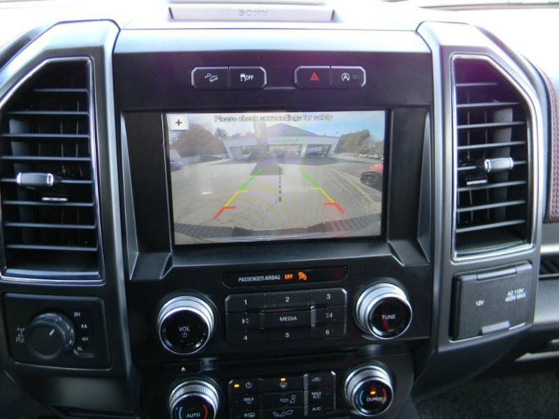 Used 2017 Ford F150 Lariat w/ Equipment Group 502A Luxury AWD/4WD image 19