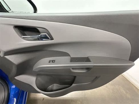 Used 2018 Chevrolet Sonic LT image 21