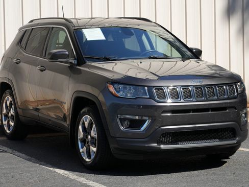 Used 2017 Jeep Compass Limited AWD/4WD image 50