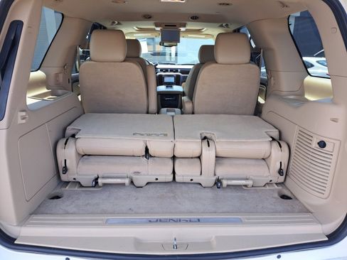 Used 2013 GMC Yukon Denali AWD/4WD image 23