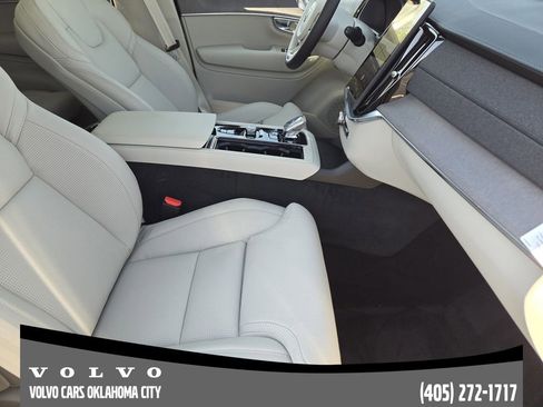 New 2026 Volvo XC90 B6 Ultra w/ Lounge Package AWD/4WD image 13