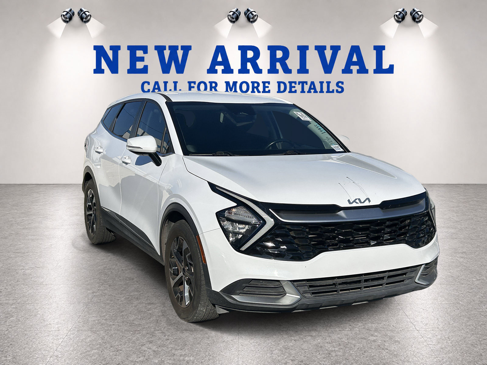 Used 2023 Kia Sportage EX FWD image 5