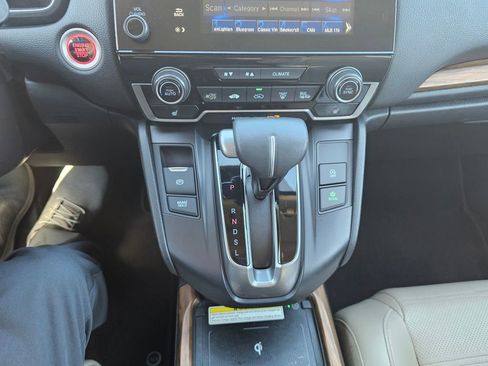 Used 2020 Honda CR-V Touring image 21